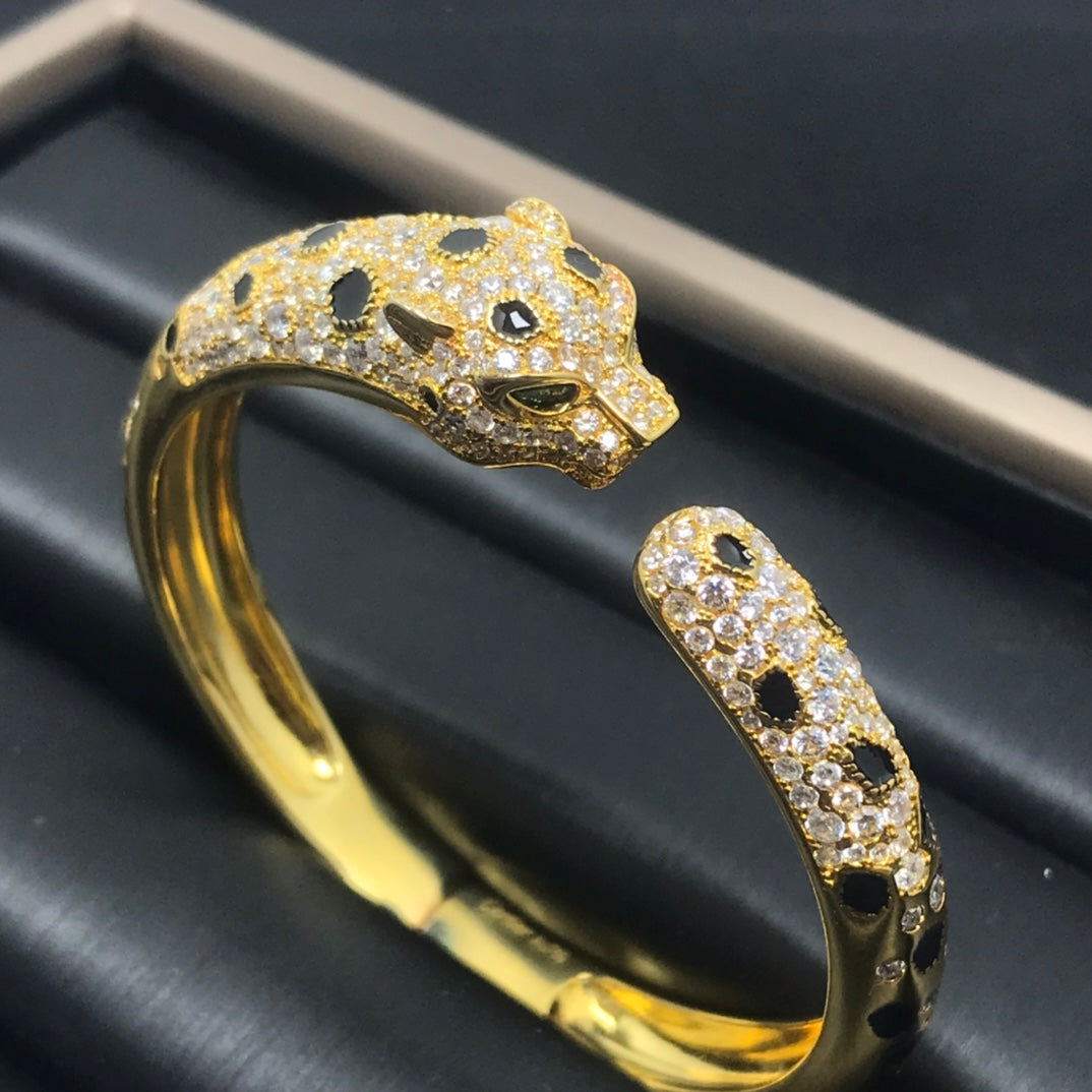 CARTIER PANTHERE BIG BRACELET DIAMONDS