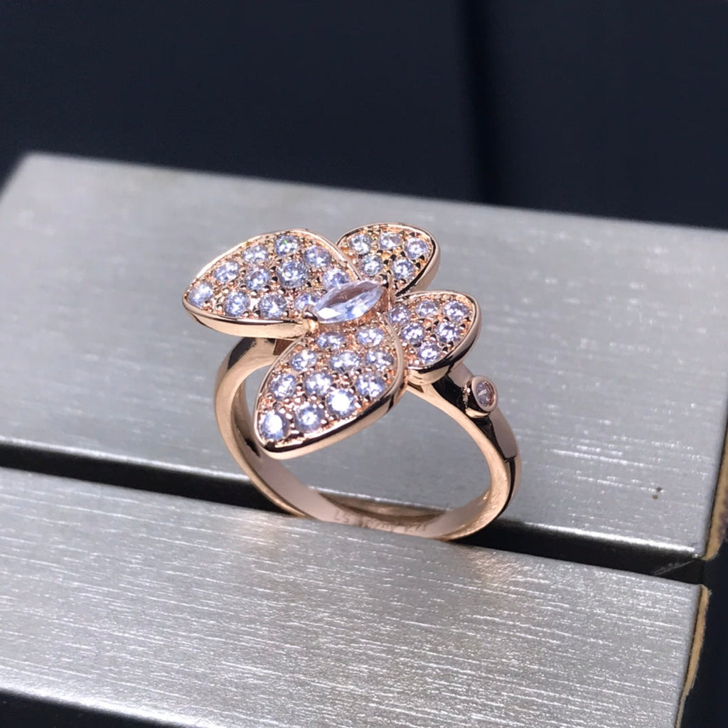 Van Cleef & Arpels BUTTERFLY PINK GOLD DIAMOND RING