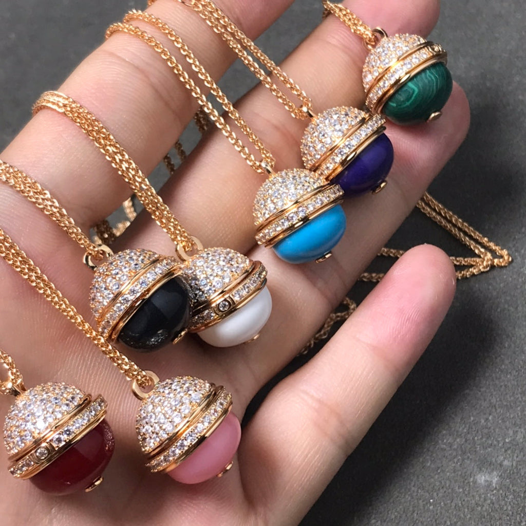 PIAGET POSSEISSION DIAMOND PINK GOLD MALACHITE NECKLACE
