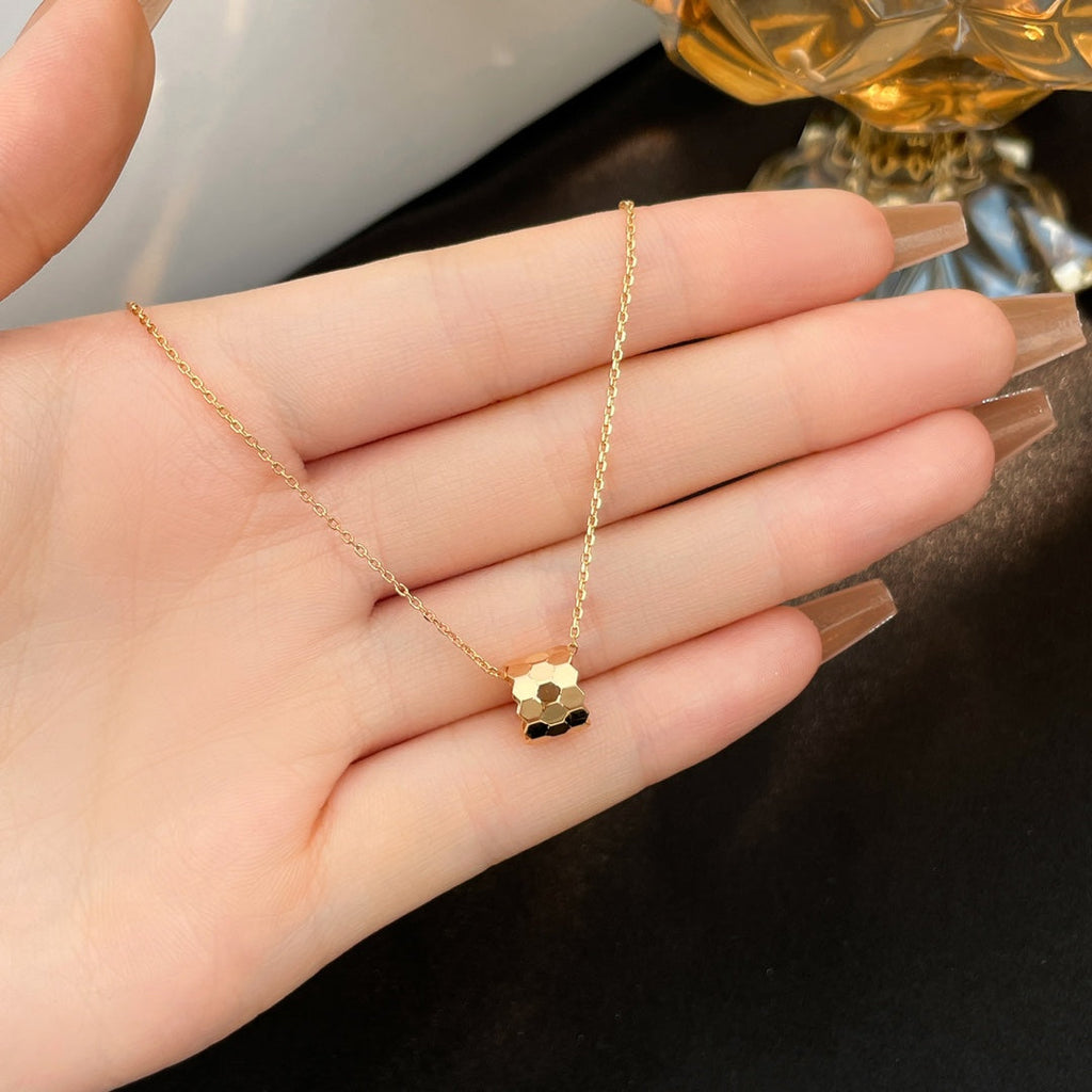CHAUMET BEE MINI NECKLACE