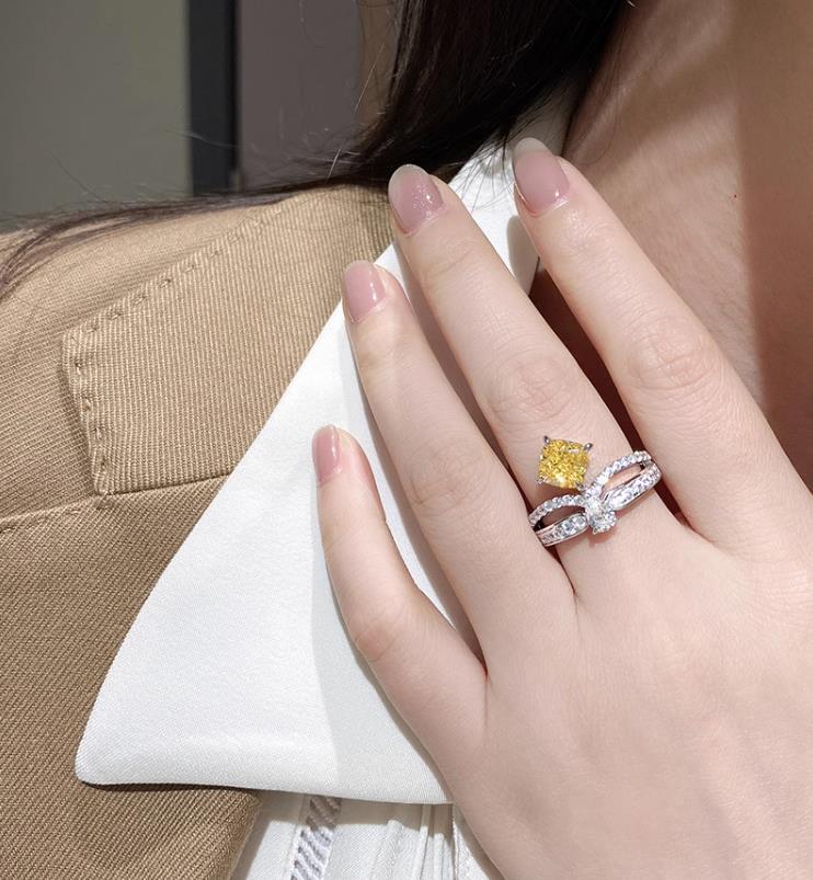 CHAUMET JOSEPHINE YELLOW DIAMOND SILVER RING