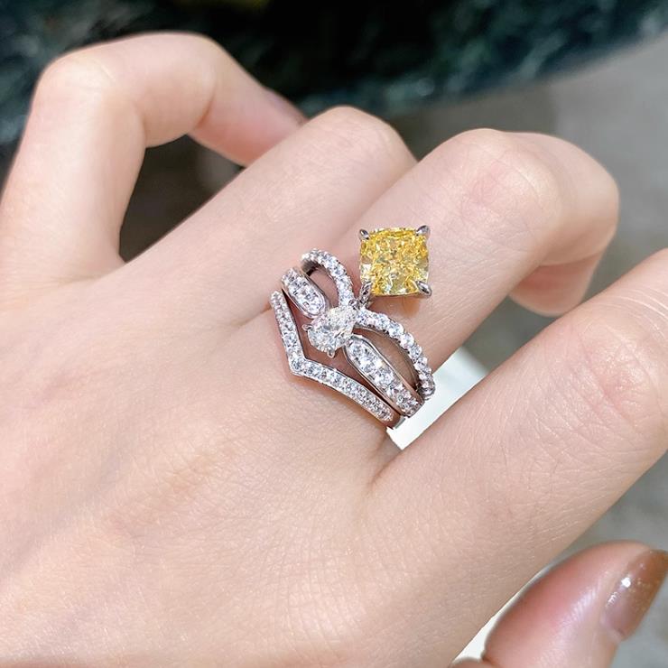 CHAUMET JOSEPHINE YELLOW DIAMOND SILVER RING