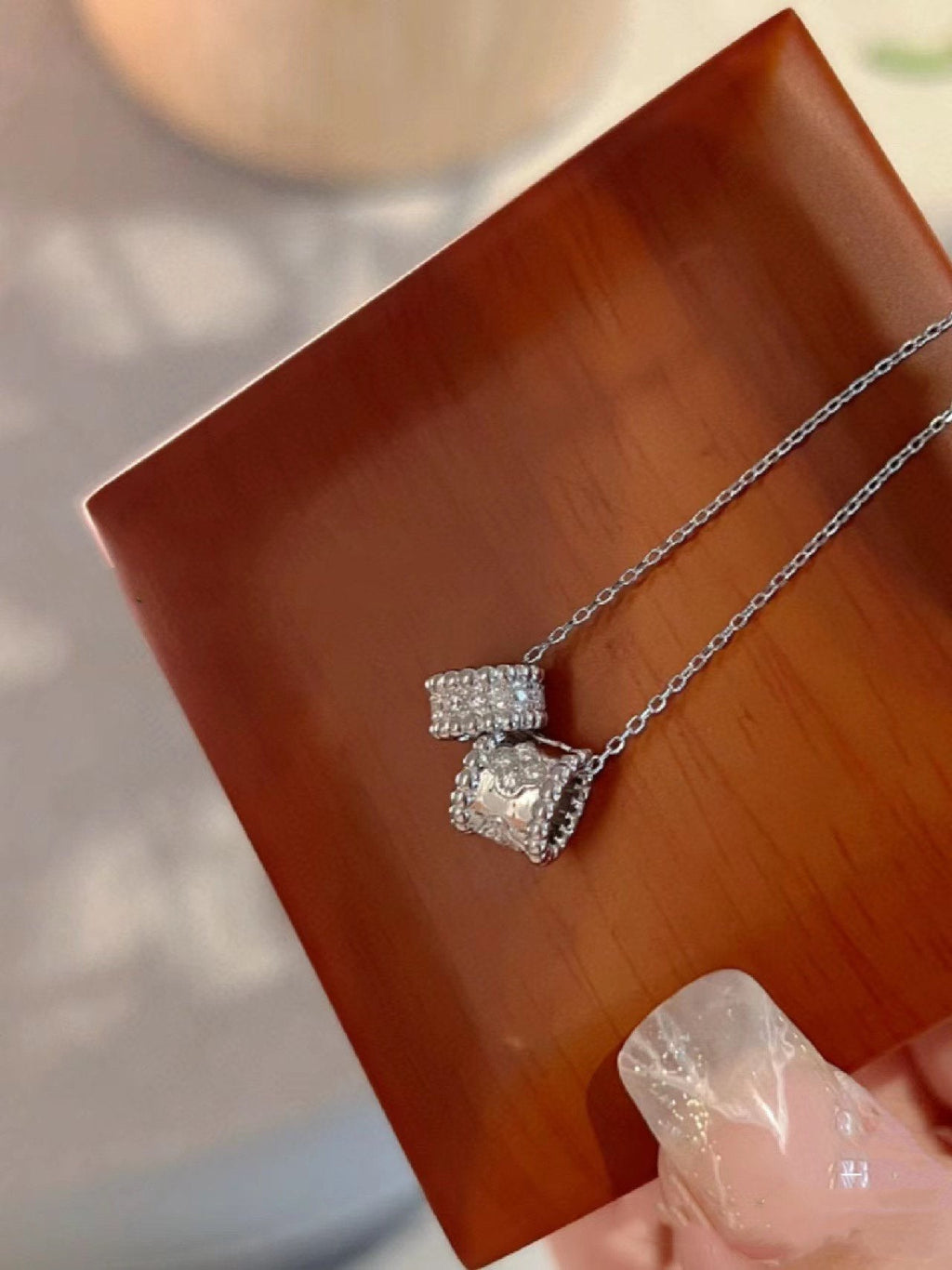 Van Cleef & Arpels PERLEE DOUBLE PENDANT SILVER DIAMOND NECKLACE