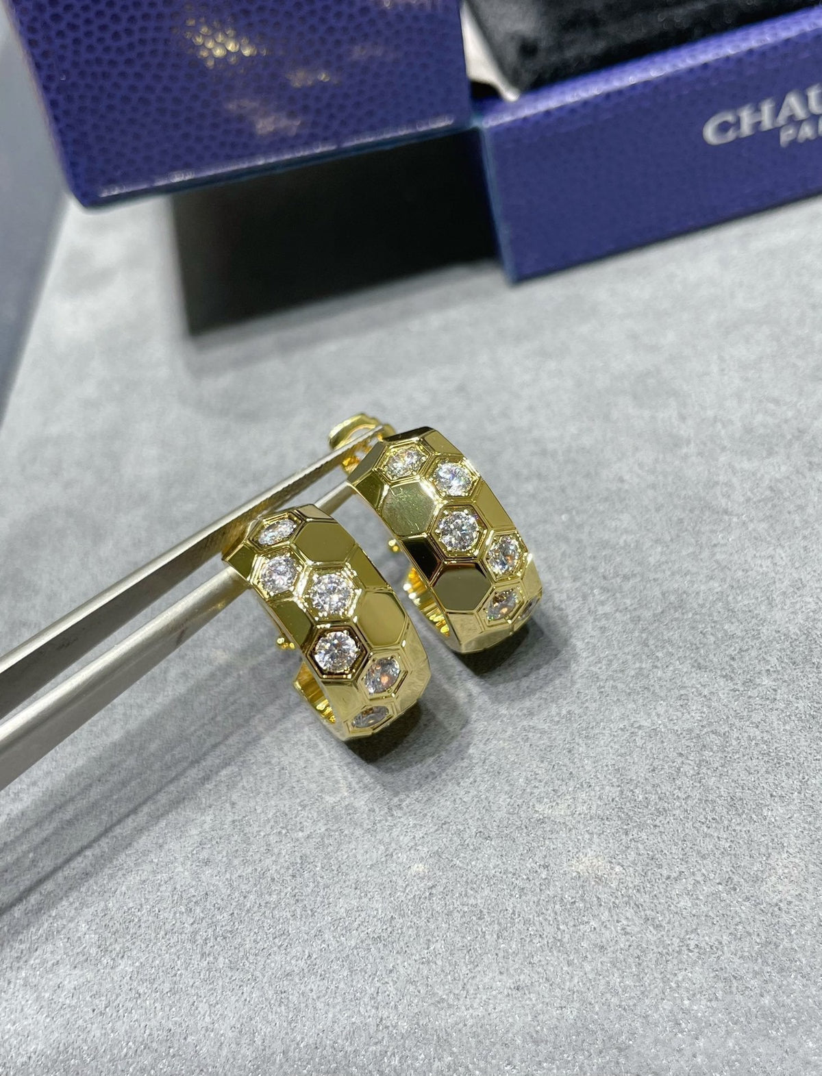 CHAUMET BEE LOVE DIAMOND HOOP EARRINGS