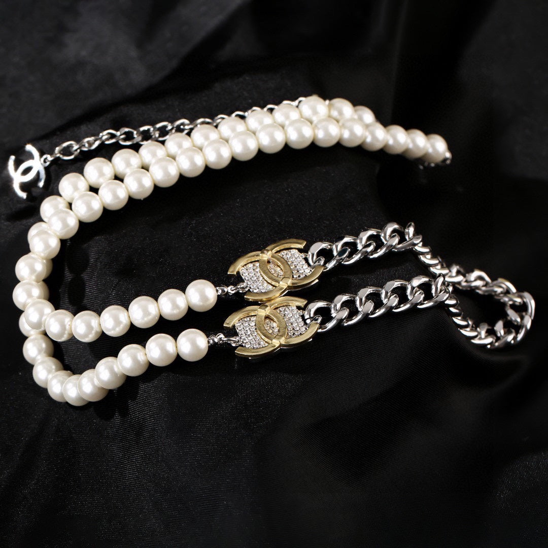 CHANEL 25S CHAIN BELT IN WHITE PEARL 614474