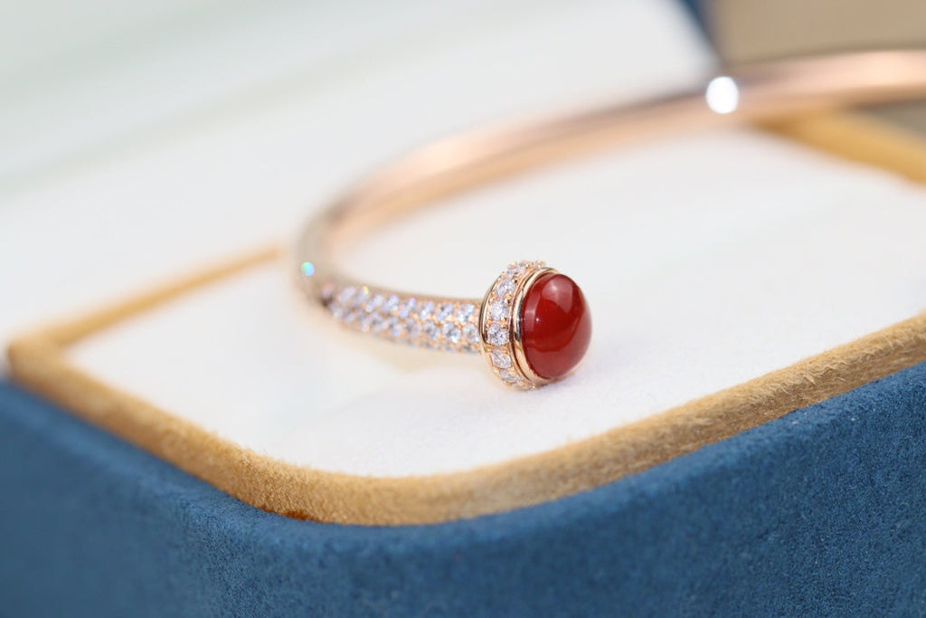PIAGET POSSESSION PINK GOLD CARNELIAN DIAMOND OPEN BRACELET